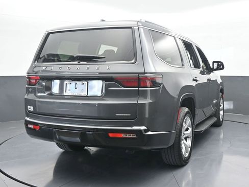 Used 2022 Jeep Wagoneer Series II image 5