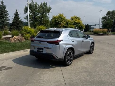 Used 2026 Lexus UX 300h AWD w/ Accessory Package (2T) image 3