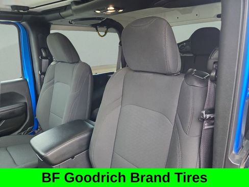 Certified 2022 Jeep Wrangler Willys image 14