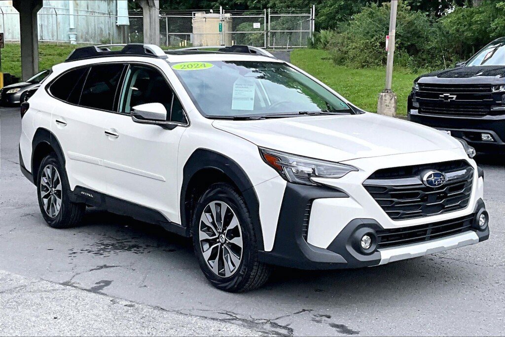 Certified 2024 Subaru Outback Touring XT AWD/4WD image 19