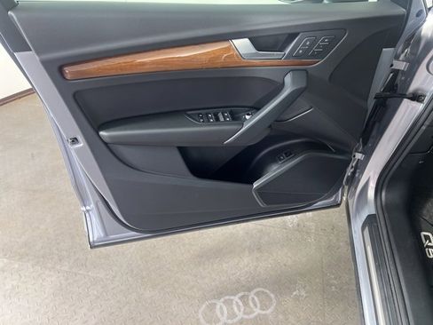 Certified 2023 Audi Q5 2.0T Premium w/ Convenience Package image 18