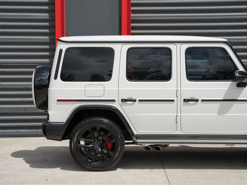Used 2024 Mercedes-Benz G 63 AMG 4MATIC image 3