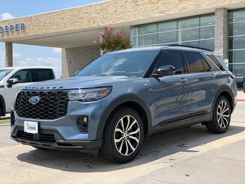 New 2026 Ford Explorer ST-Line w/ Premium Package RWD image 43
