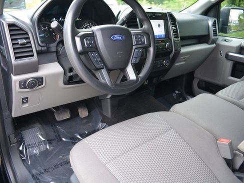 Used 2020 Ford F150 XLT w/ XTR Package AWD/4WD image 10