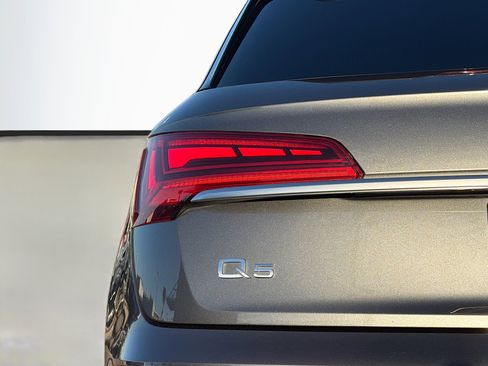 Certified 2023 Audi Q5 2.0T Premium Plus w/ Premium Plus Package image 10