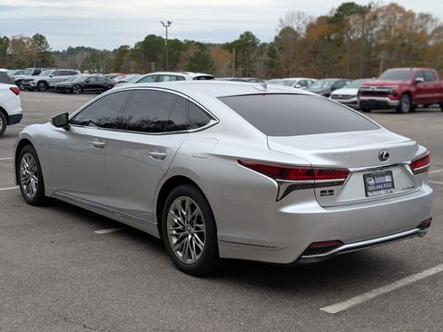 Used 2019 Lexus LS 500h AWD image 7