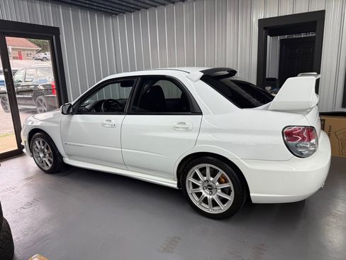 Used 2006 Subaru Impreza WRX STI AWD/4WD image 11