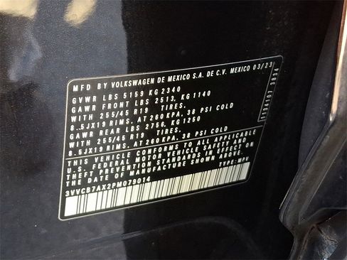 Certified 2023 Volkswagen Tiguan SE R-Line image 28