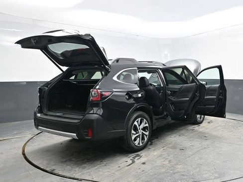 Used 2021 Subaru Outback Limited image 37