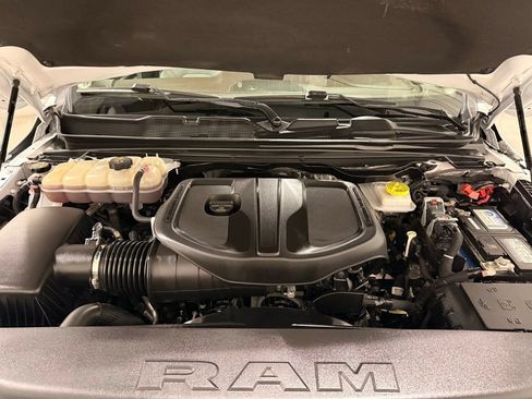 Used 2025 RAM 1500 Laramie w/ Laramie Southwest Edition AWD/4WD image 11