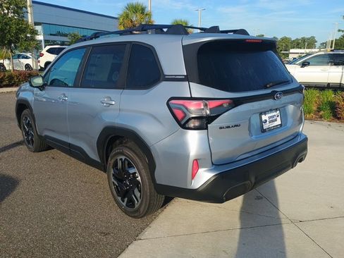 New 2026 Subaru Forester Touring AWD/4WD image 7