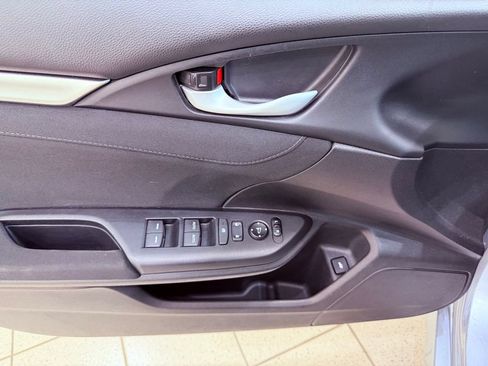 Used 2016 Honda Civic EX-T image 17