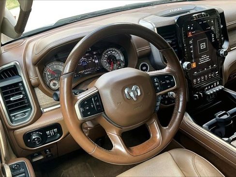 Used 2020 RAM 1500 Limited image 17