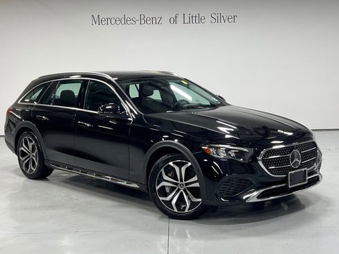 Used 2025 Mercedes-Benz E 450 4MATIC All-Terrain Wagon image 8