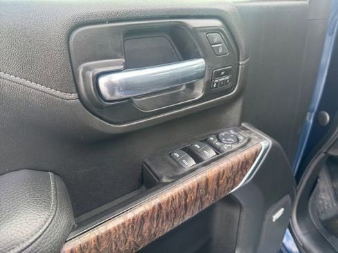 Used 2020 GMC Sierra 2500 Denali w/ Denali Ultimate Package image 11