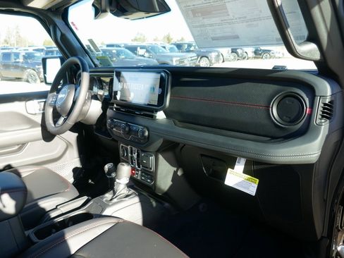 New 2026 Jeep Wrangler Unlimited Rubicon image 10