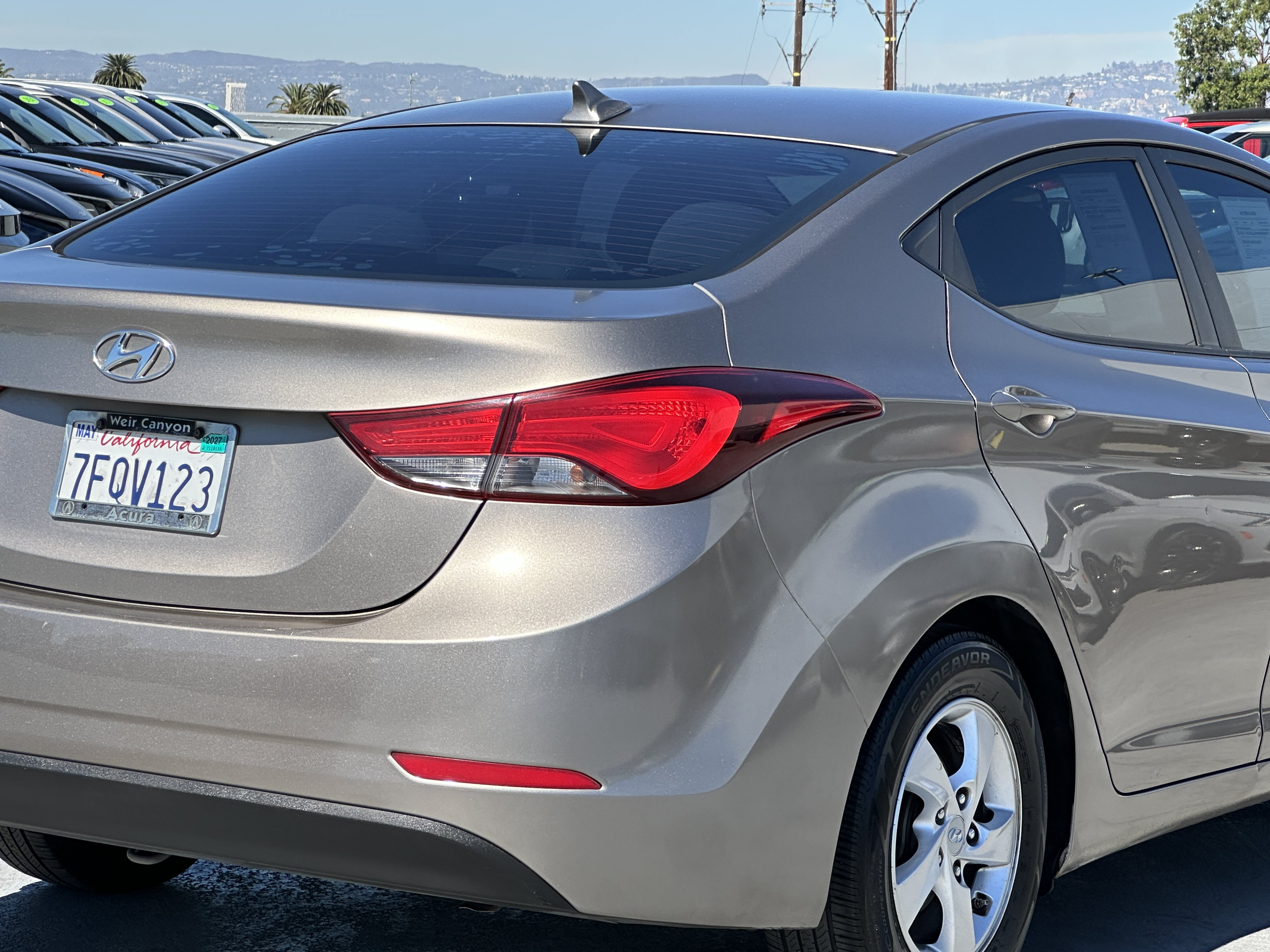 Used 2014 Hyundai Elantra SE FWD image 8