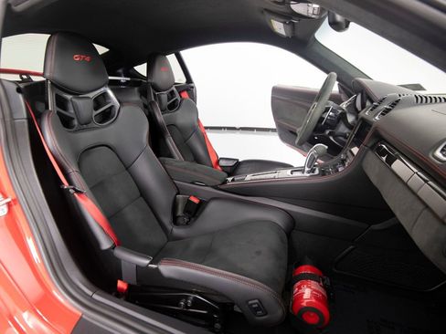 Certified 2023 Porsche 718 Cayman GT4 RWD image 42