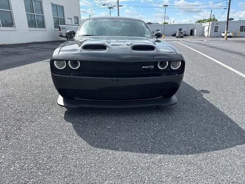 Used 2023 Dodge Challenger SRT Hellcat RWD image 13