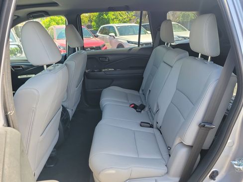 Used 2022 Honda Passport EX-L image 17