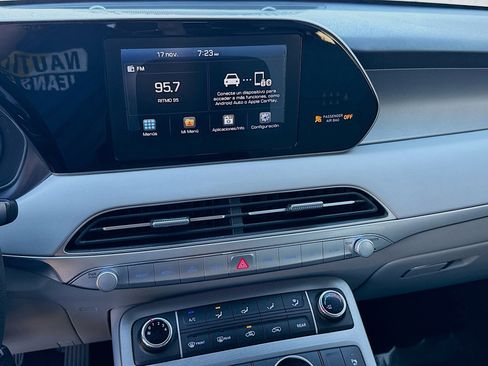 Used 2020 Hyundai Palisade SE image 12