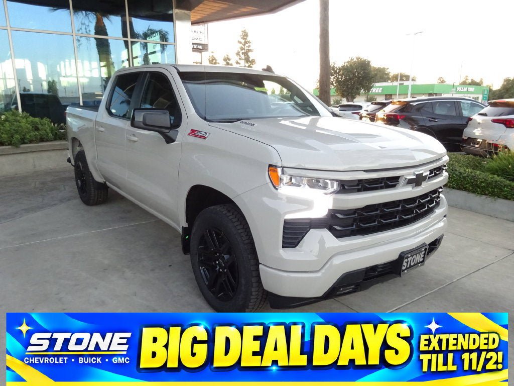 New 2026 Chevrolet Silverado 1500 RST w/ Z71 Off-Road Package AWD/4WD image 1