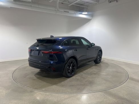 New 2026 Jaguar F-PACE R-Dynamic S image 5