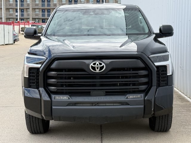 Used 2024 Toyota Tundra SR5 w/ SR5 Premium Package AWD/4WD image 7