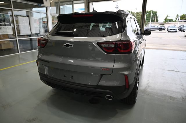 New 2026 Chevrolet TrailBlazer RS w/ Driver Confidence Package FWD image 6