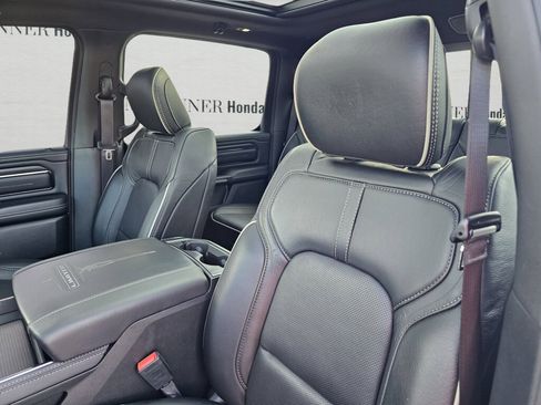Used 2022 RAM 1500 Limited AWD/4WD image 19