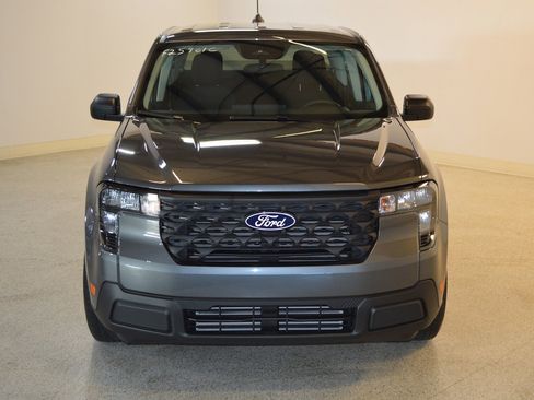 Used 2025 Ford Maverick XL w/ Equipment Group 102A image 8