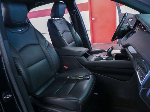 Used 2019 Cadillac XT4 Sport image 24