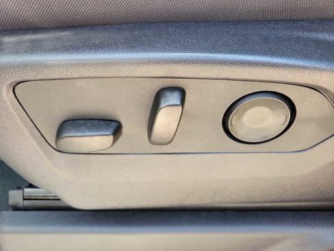 Used 2025 GMC Sierra 1500 Elevation image 14