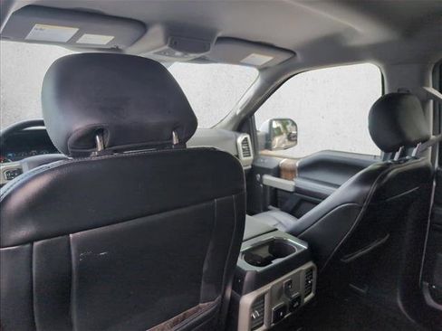 Used 2019 Ford F150 Lariat AWD/4WD image 17