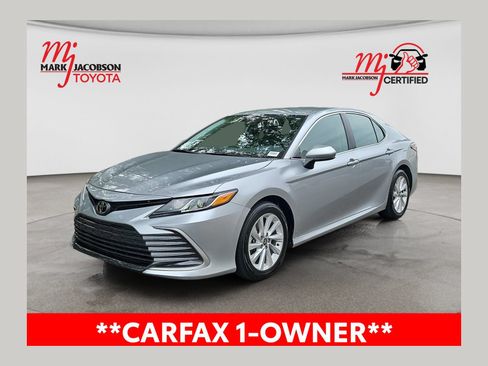 Used 2024 Toyota Camry LE FWD image 1