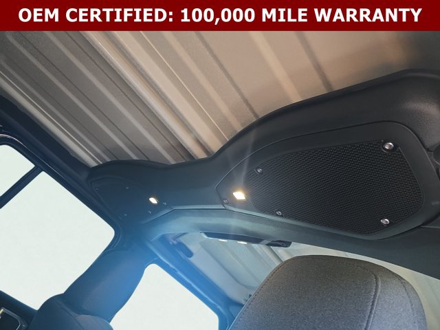 Certified 2025 Jeep Gladiator Sport AWD/4WD image 16