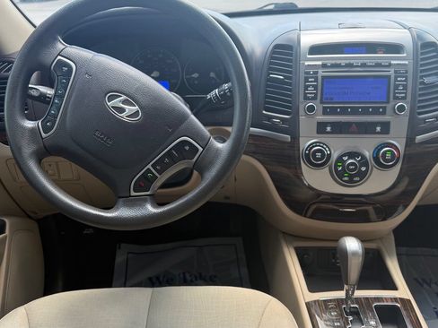 Used 2011 Hyundai Santa Fe GLS AWD/4WD image 12