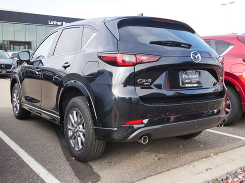 Certified 2025 MAZDA CX-5 AWD 2.5 S w/ Select Package image 4