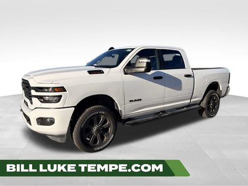 Used 2025 RAM 2500 Big Horn AWD/4WD image 1