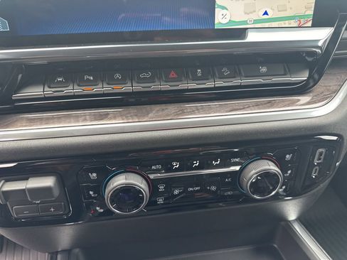 New 2026 Chevrolet Silverado 1500 LTZ w/ LTZ Premium Package image 16