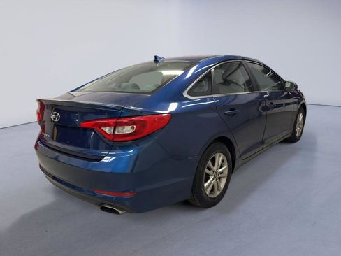 Used 2017 Hyundai Sonata SE w/ Cargo Package image 7