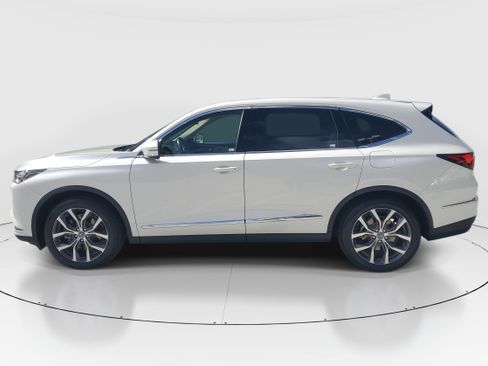 Used 2024 Acura MDX FWD w/ Technology Package image 7
