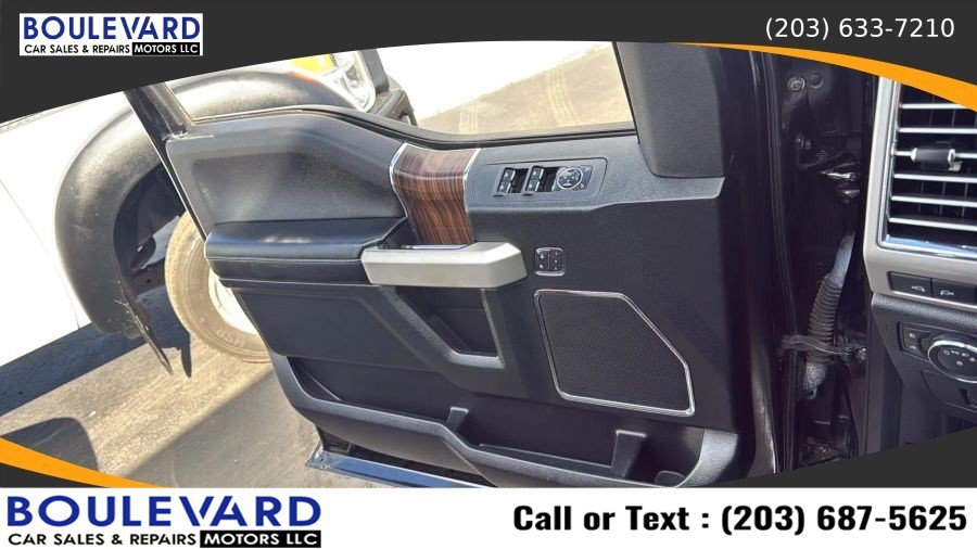 Used 2016 Ford F150 Lariat w/ Equipment Group 502A Luxury AWD/4WD image 24