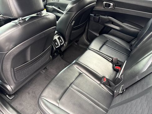Certified 2026 Kia Sorento EX AWD/4WD image 12
