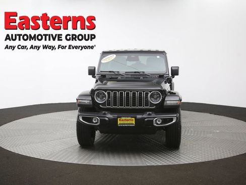 Used 2025 Jeep Wrangler Unlimited Sahara AWD/4WD image 54