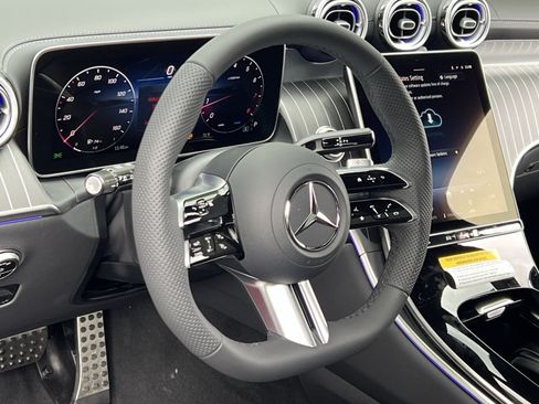New 2026 Mercedes-Benz GLC 300 4MATIC image 21