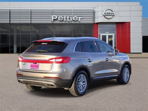 Used 2018 Lincoln MKX Reserve w/ Driver Assistance Package image 6