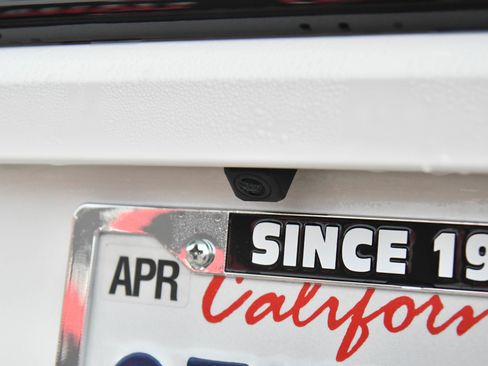 Used 2025 Toyota Corolla LE image 37