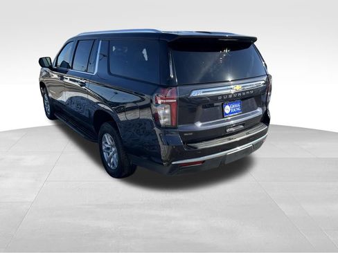Used 2023 Chevrolet Suburban LS image 4