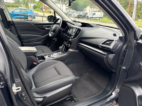 Used 2023 Subaru Forester Premium AWD/4WD image 26
